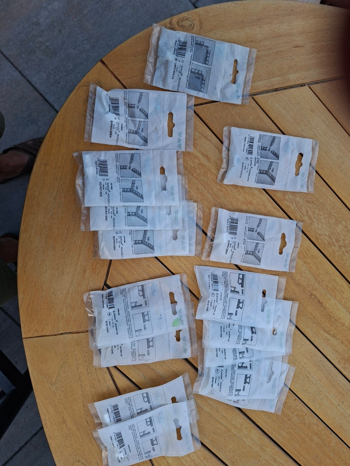 Nieuwe hoekverbinders voor tegelprofielen. - 20 stuks, Ophalen of Verzenden, Nieuw, Minder dan 50 mm, Overige typen
