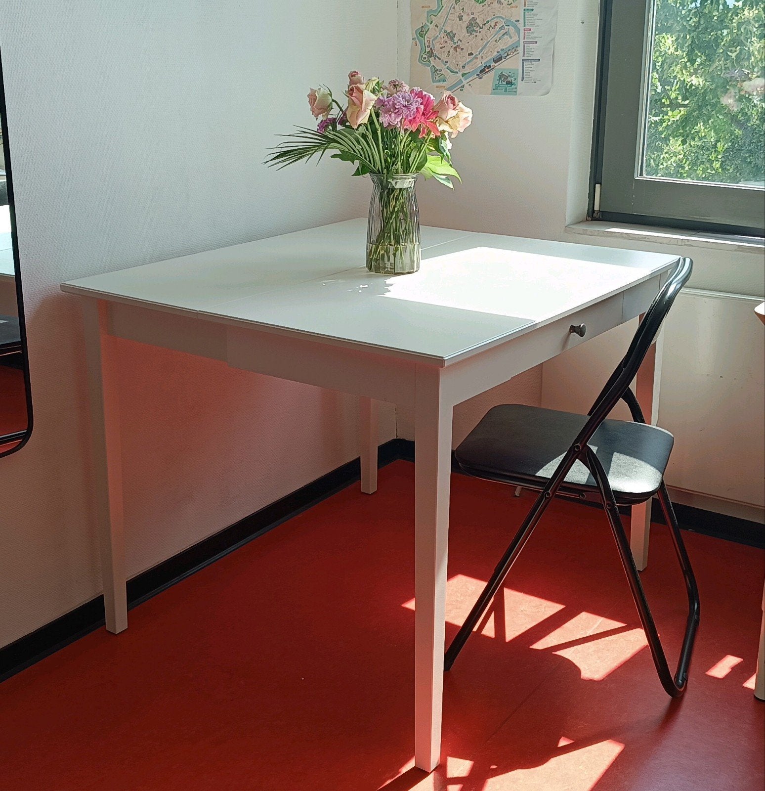 Foldable white IKEA table, Huis en Inrichting, Tafels | Eettafels, Ophalen, 50 tot 100 cm, Vierkant, Zo goed als nieuw