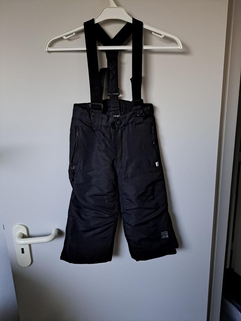 Zwarte skibroek tuinbroekmodel maat 92 Europe Kids Sports, Kinderen en Baby's, Kinderkleding | Maat 92, Broek, Europe Kids, Jongen of Meisje