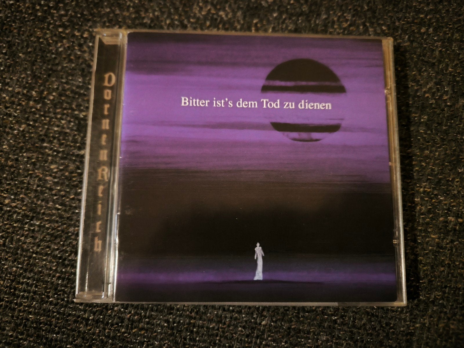 Dornenreich – Bitter Ist's Dem Tod Zu Dienen (cd), Ophalen of Verzenden, Zo goed als nieuw