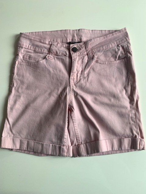 Korte broek van Pieces, maat S/ M nog NIEUW (R17), Kort, Nieuw, Ophalen of Verzenden, Roze