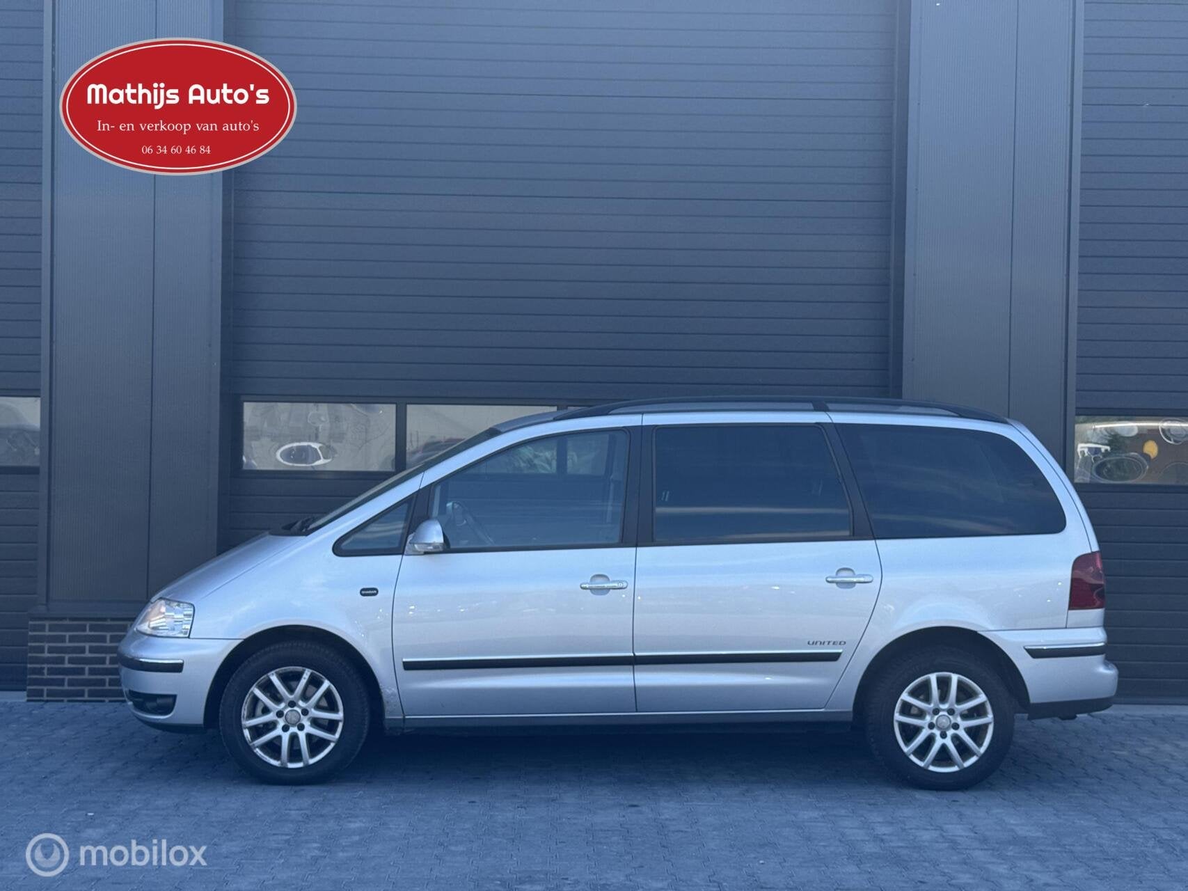 Volkswagen Sharan 1.9 TDI Highline DSG Automaat, Auto's, 4 cilinders, 1657 kg, 116 pk, 14 km/l