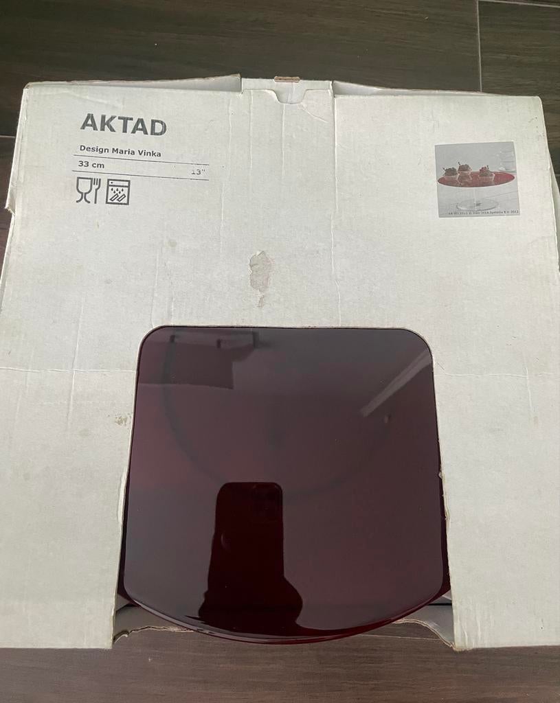 IKEA Aktad Taartplateau - 33 cm, Ophalen, IKEA, Zo goed als nieuw, Meerkleurig
