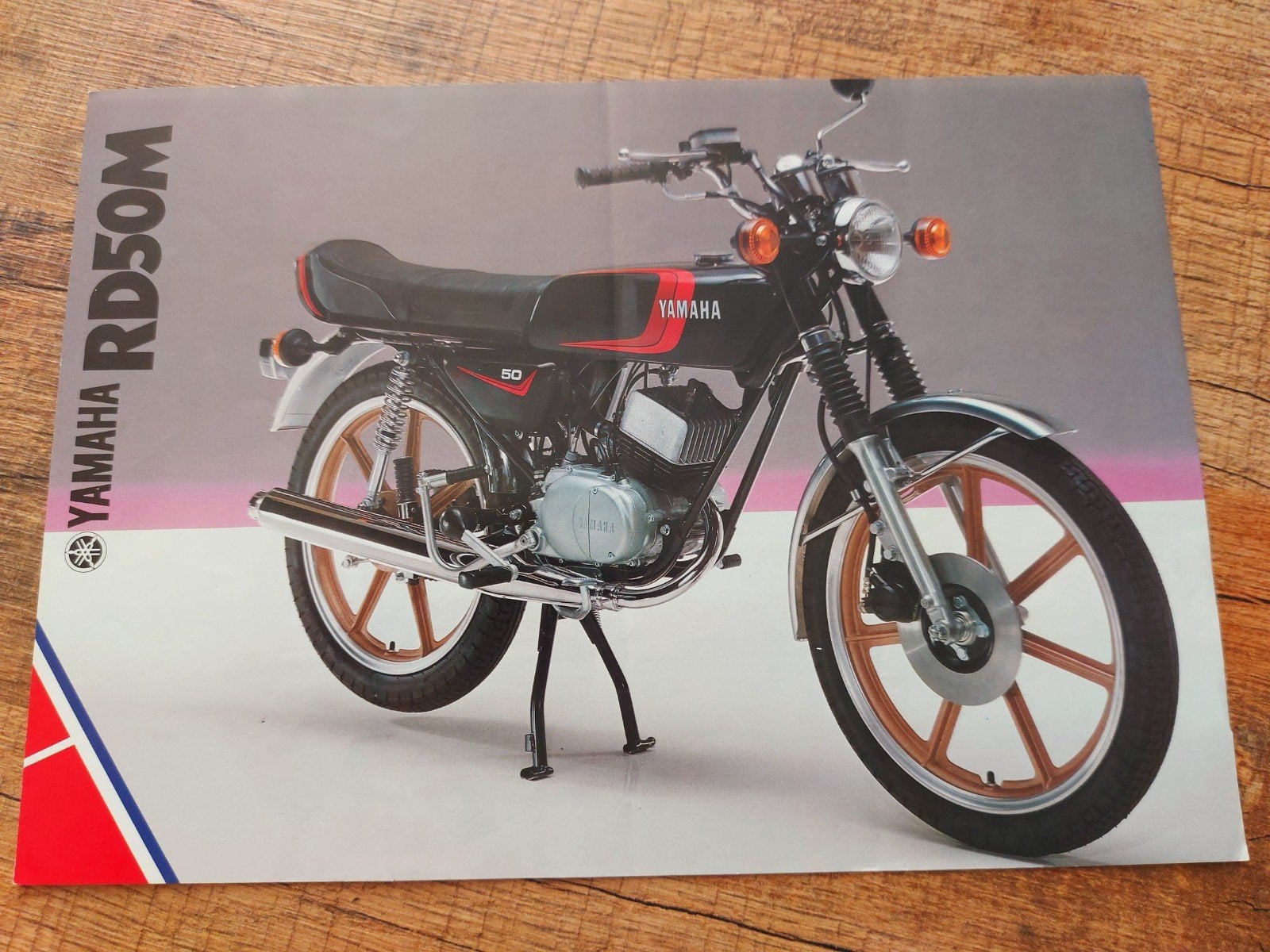 Yamaha RD 50 M bromfiets folder NL, Fietsen en Brommers, Ophalen of Verzenden, Gebruikt