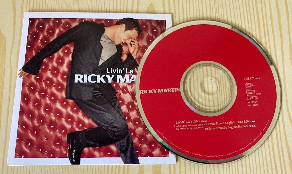 CD Single Ricky Martin - Livin' La Vida Loca, Cd's en Dvd's, Cd Singles, Ophalen, Zo goed als nieuw, Latin en Salsa