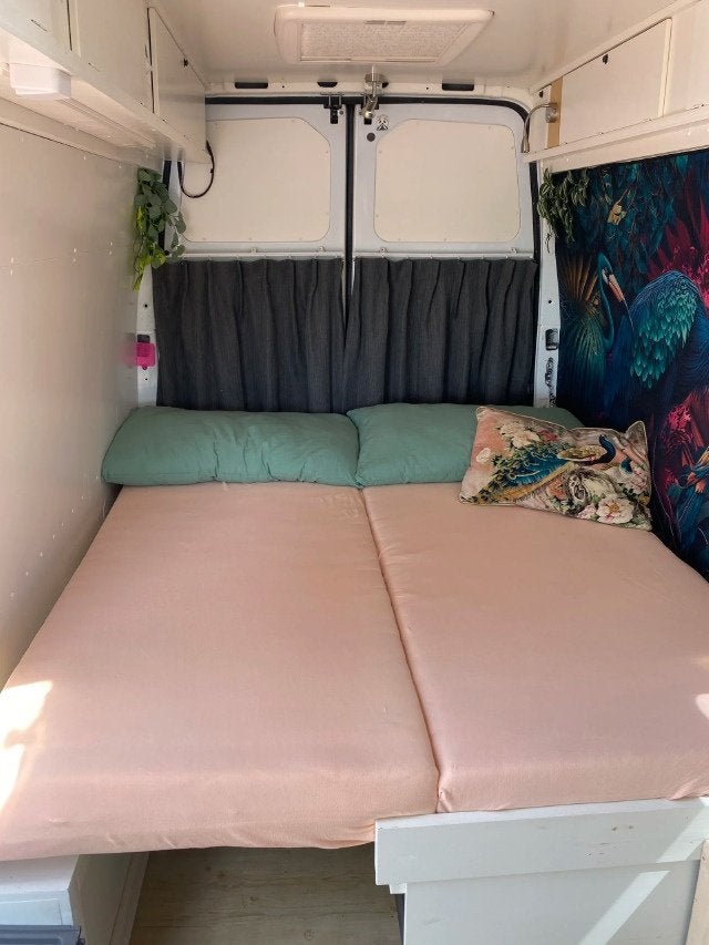 Caravans And Camping Off