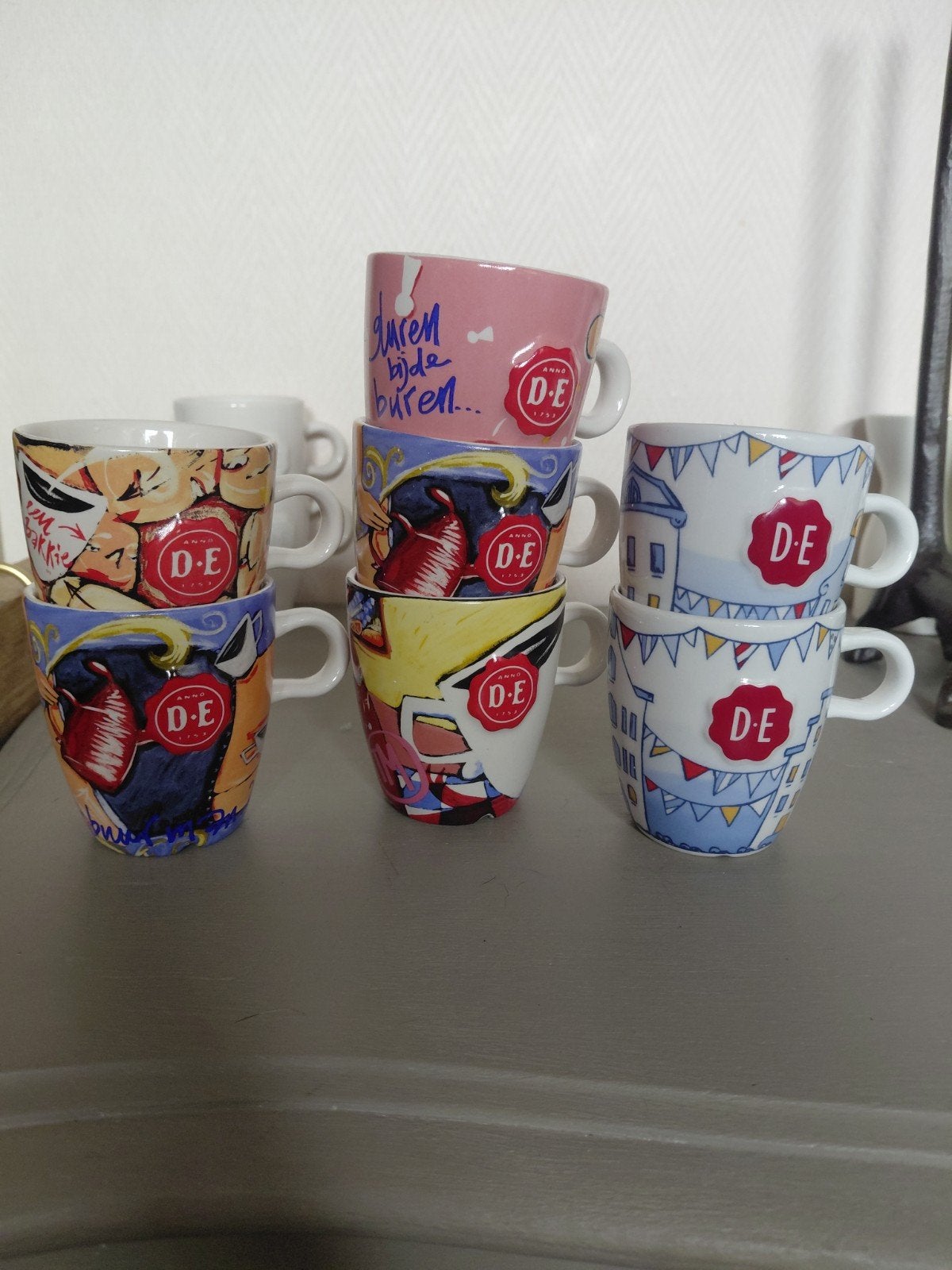 Set De Douwe egberts bekers, Ophalen of Verzenden, Overige stijlen, Kop(pen) en/of Schotel(s)
