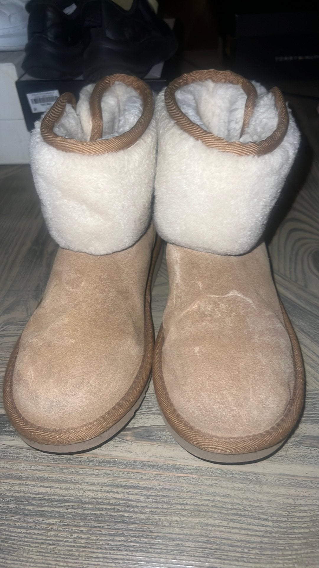 Ugg boots maat 35, Ophalen, Zo goed als nieuw, Meisje, Laarsjes