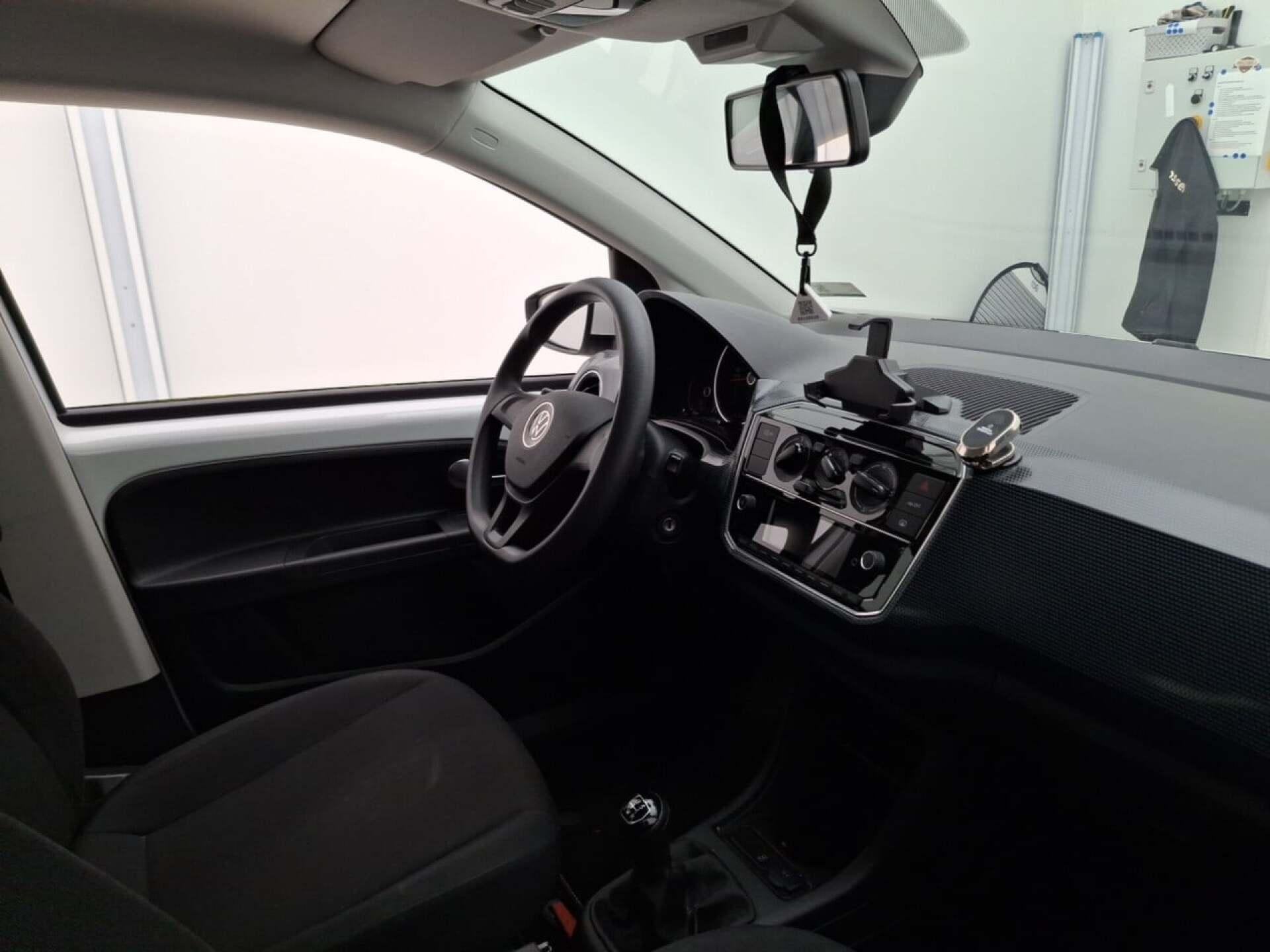 Volkswagen Up! 1.0 65 PK| Origineel Nederlands | 1e Eigenaar, Auto's, Volkswagen, 12 maanden, Stof, Gebruikt, 4 stoelen