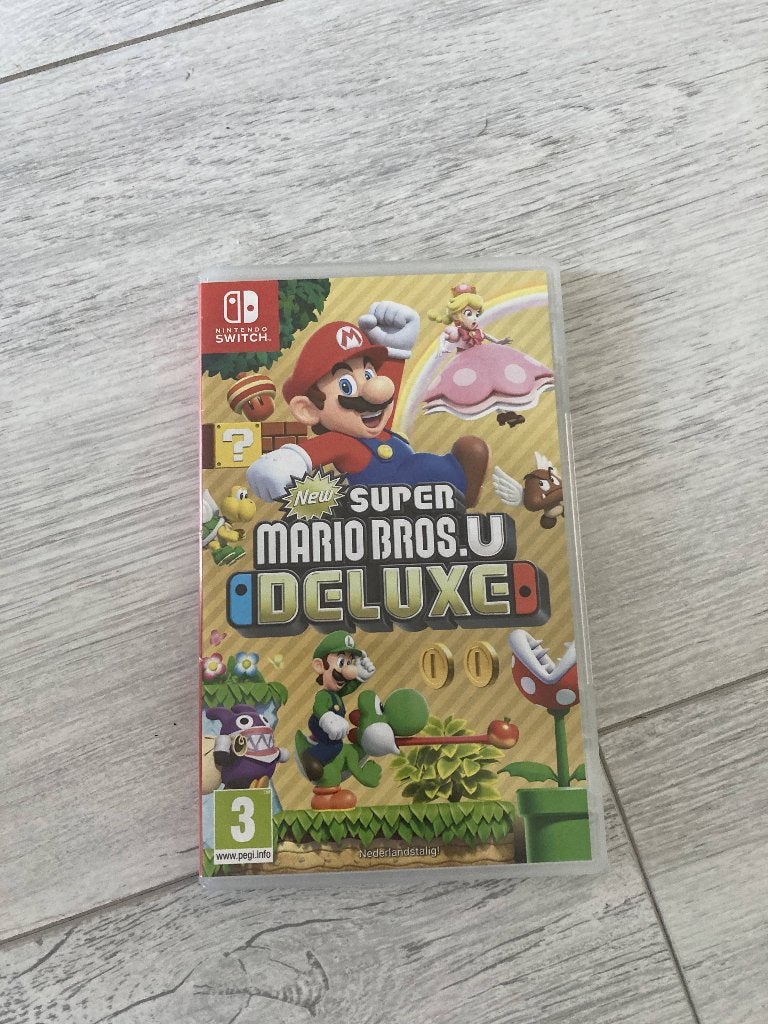 Super Mario Bros U Deluxe, Spelcomputers en Games, Zo goed als nieuw, Ophalen, Avontuur en Actie, 3 spelers of meer