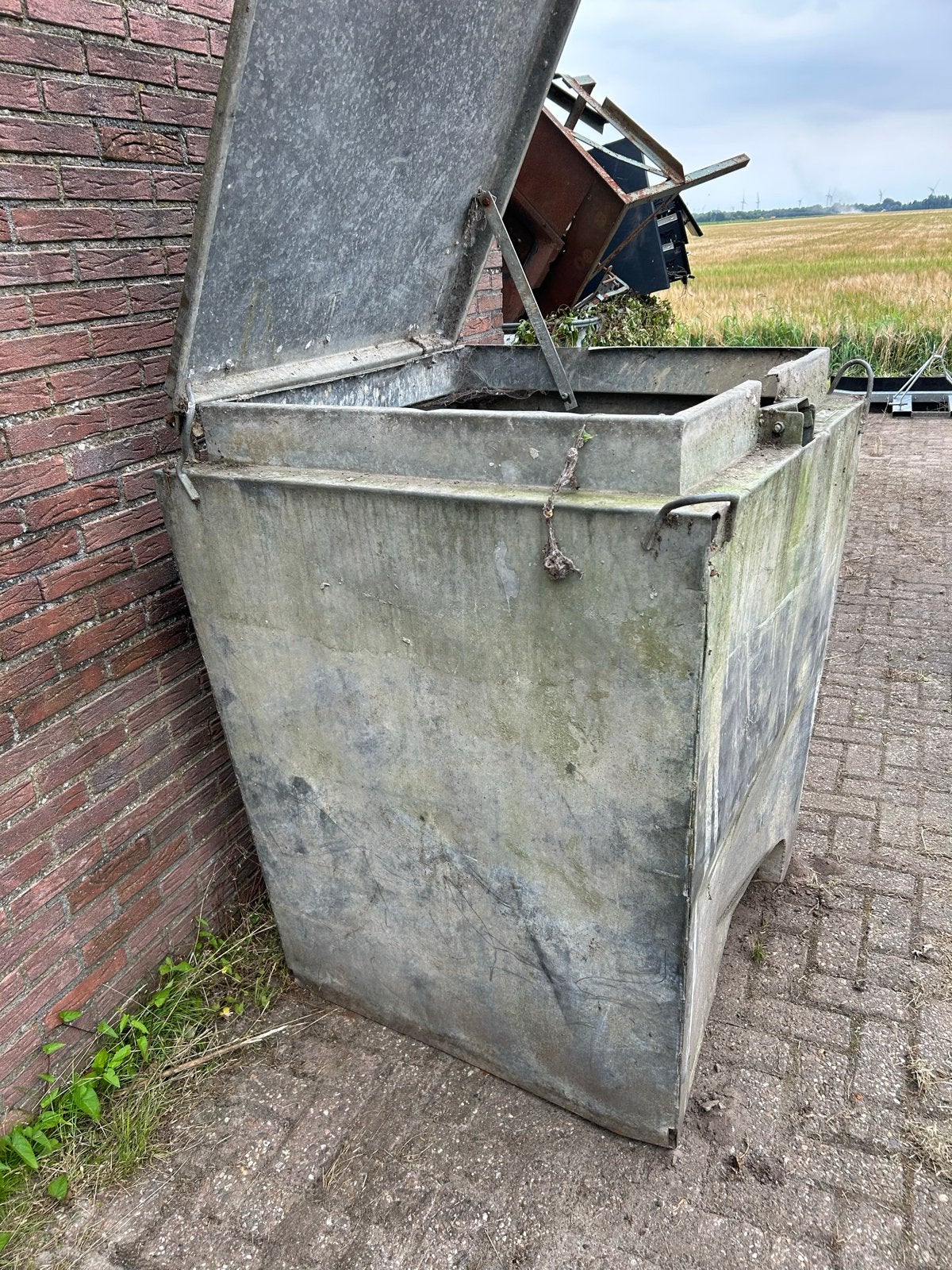 Robuuste waterput met kraan - Ideaal voor tuin of erf, Ophalen, O, O, O