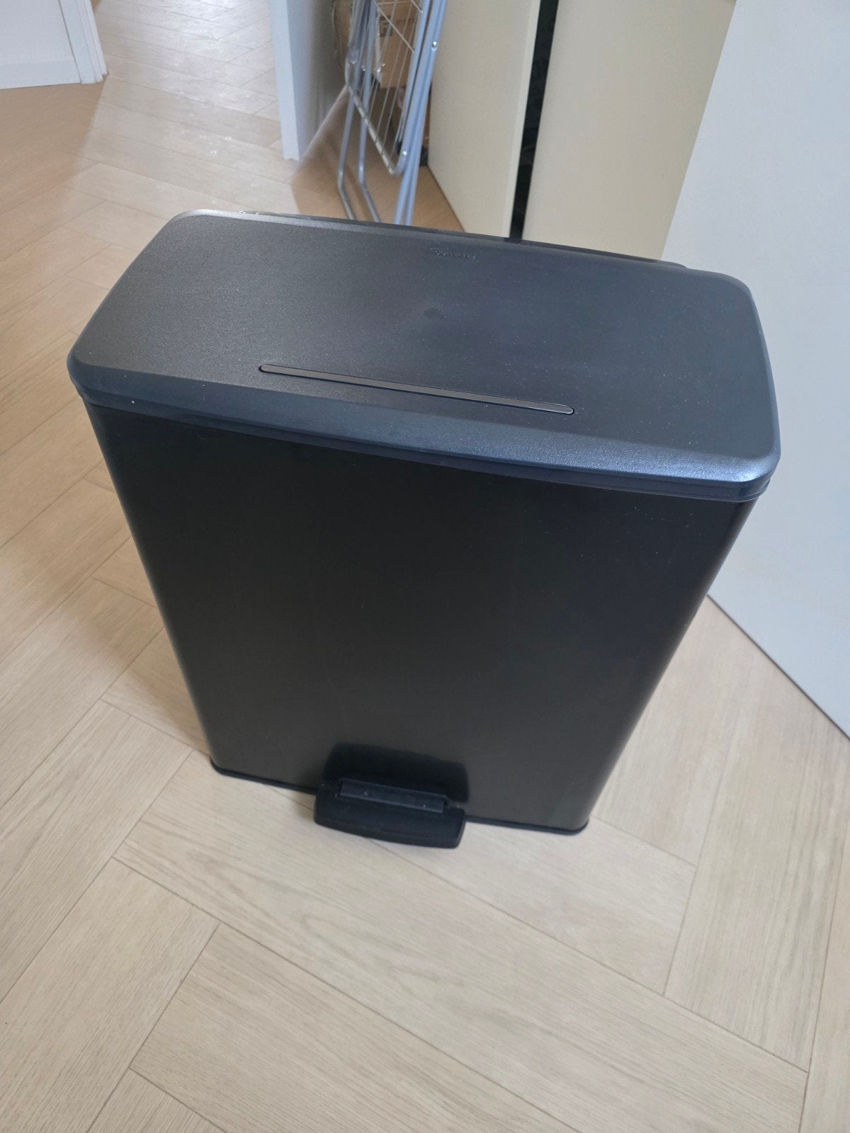 Brabantia Bo Touch Bin Prullenbak 2x30L - Zwart, Met pedaal, 40 liter of meer, Ophalen of Verzenden, Zo goed als nieuw