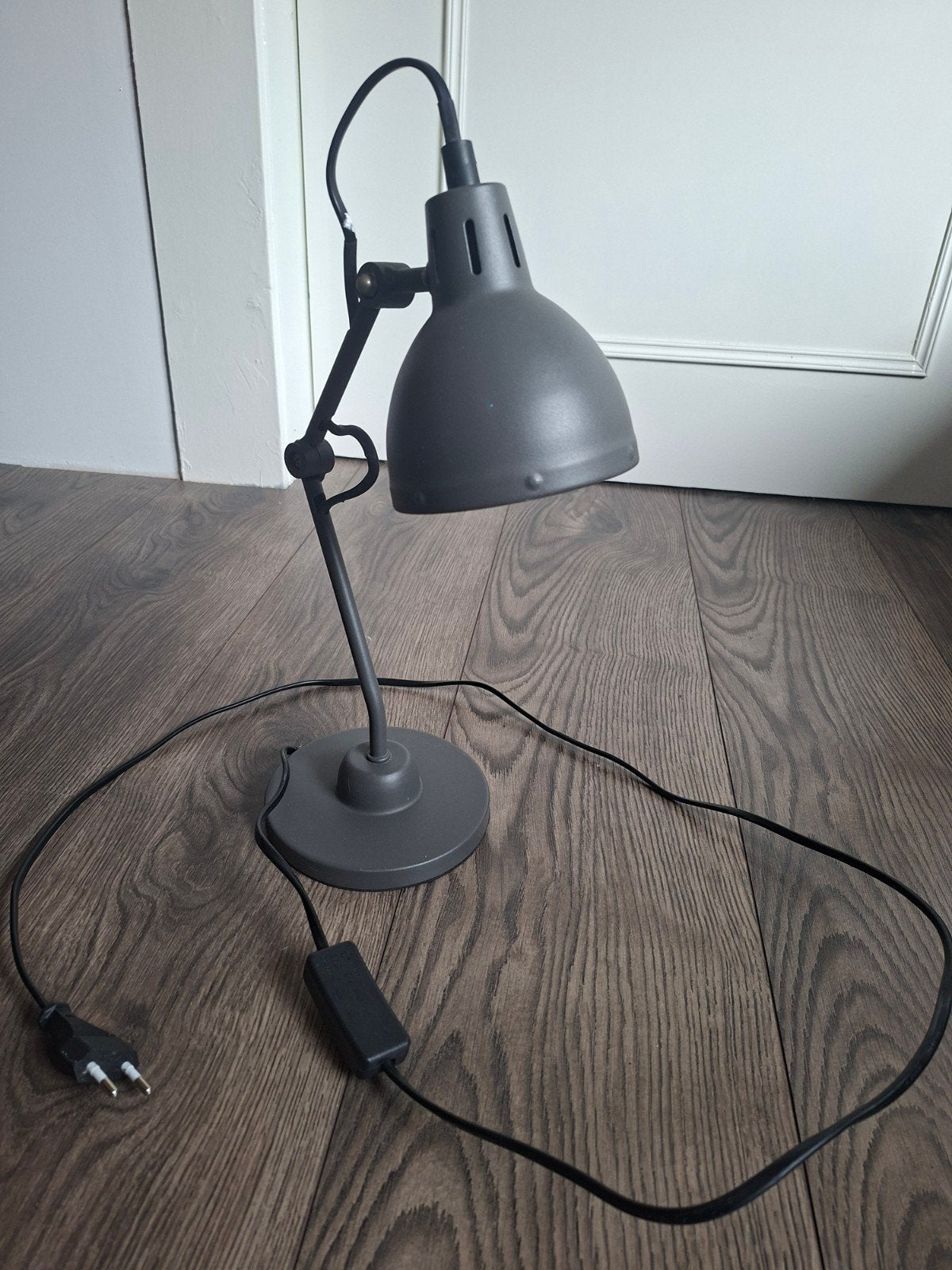 Klein bureaulampje, Ophalen