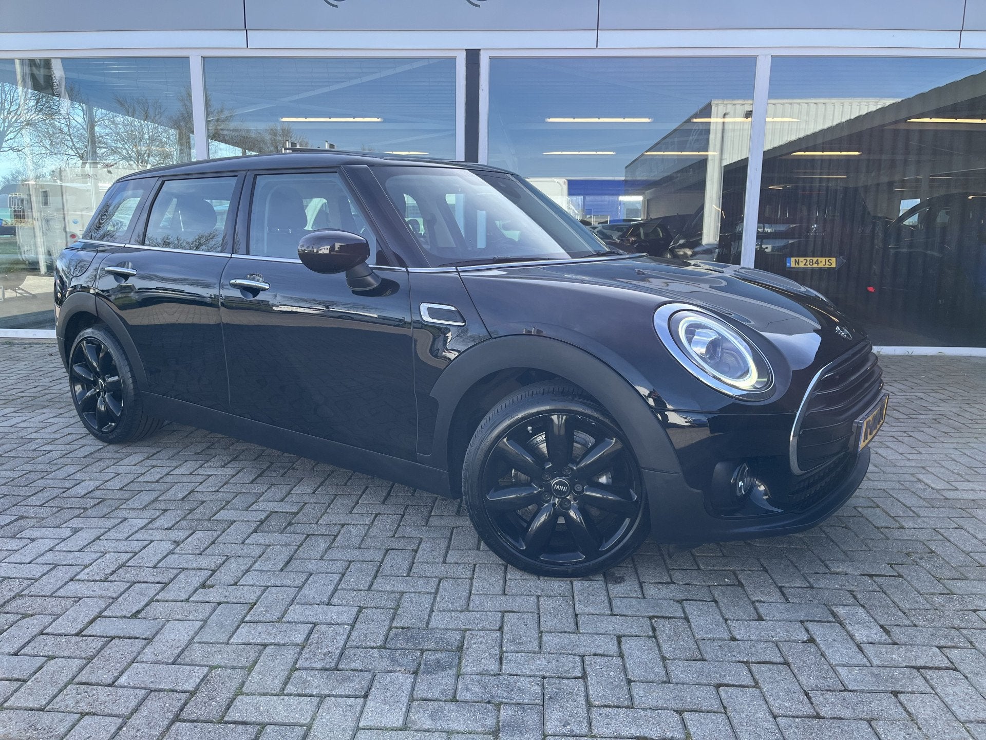 MINI Clubman 1.5 One John Cooper Works Leer / Lmv / Cruise /, Auto's, Gebruikt, 700 kg, Zwart, Handgeschakeld
