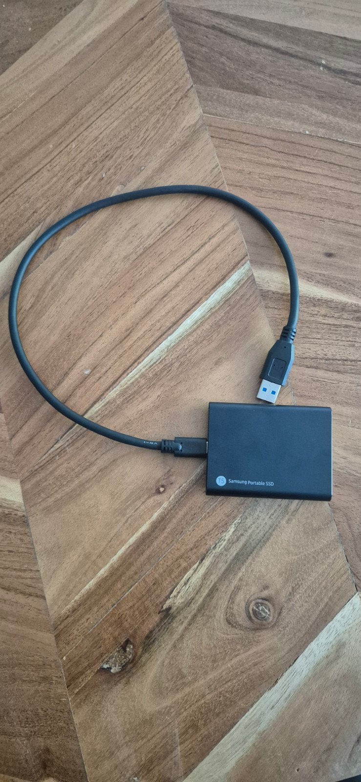 Samsung Portable SSD T5 - Externe SSD 2TB, Computers en Software, Harde schijven, Ophalen, T5, Server, SSD