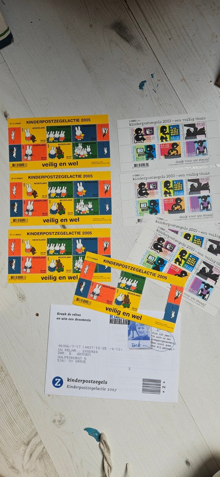Kinderpostzegels 2005 (Nijntje) en 2007 (Veilig Thuis), Postzegels en Munten, Postzegels | Nederland, Ophalen of Verzenden, Na 1940