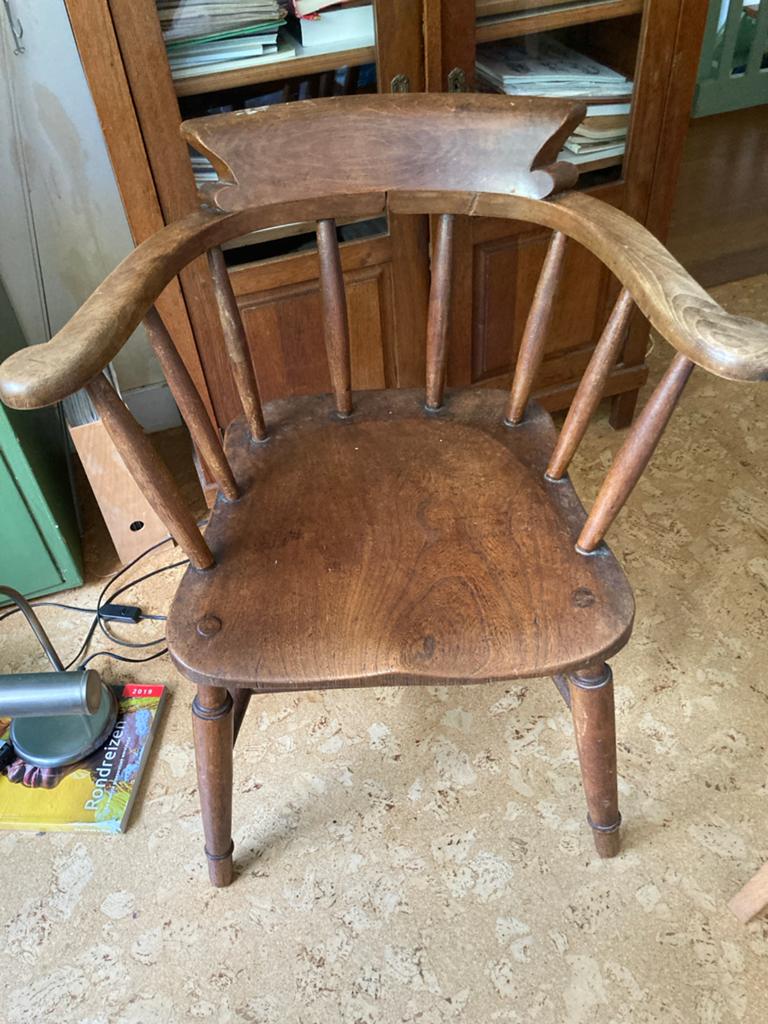 Vintage houten Windsor stoel met armleuningen, Ophalen of Verzenden