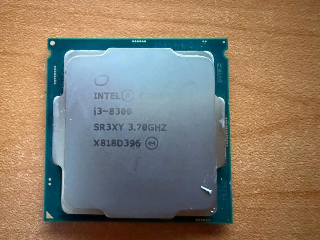 Intel Core i3-8300 Processor (3.70 GHz), Computers en Software, Processors, LGA 1151, 4-core, Ophalen of Verzenden, Zo goed als nieuw