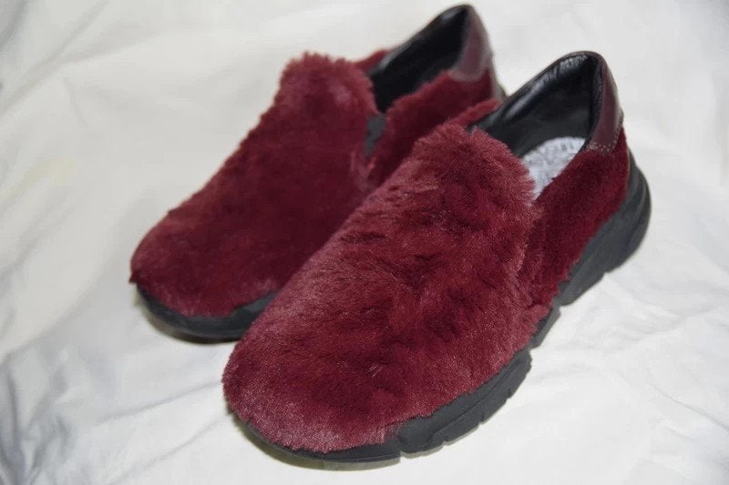 Love Moschino: burgundy/wijnrood imitatiebont sneaker, 36, Verzenden, Nieuw, Moschino, Sneakers of Gympen