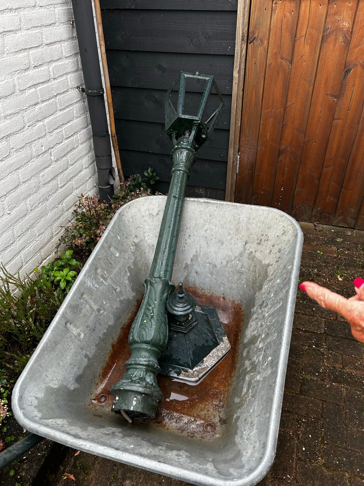 Antieke gietijzeren staande tuinlamp - opknapper, Ophalen, Gebruikt, IJzer, Staande lamp