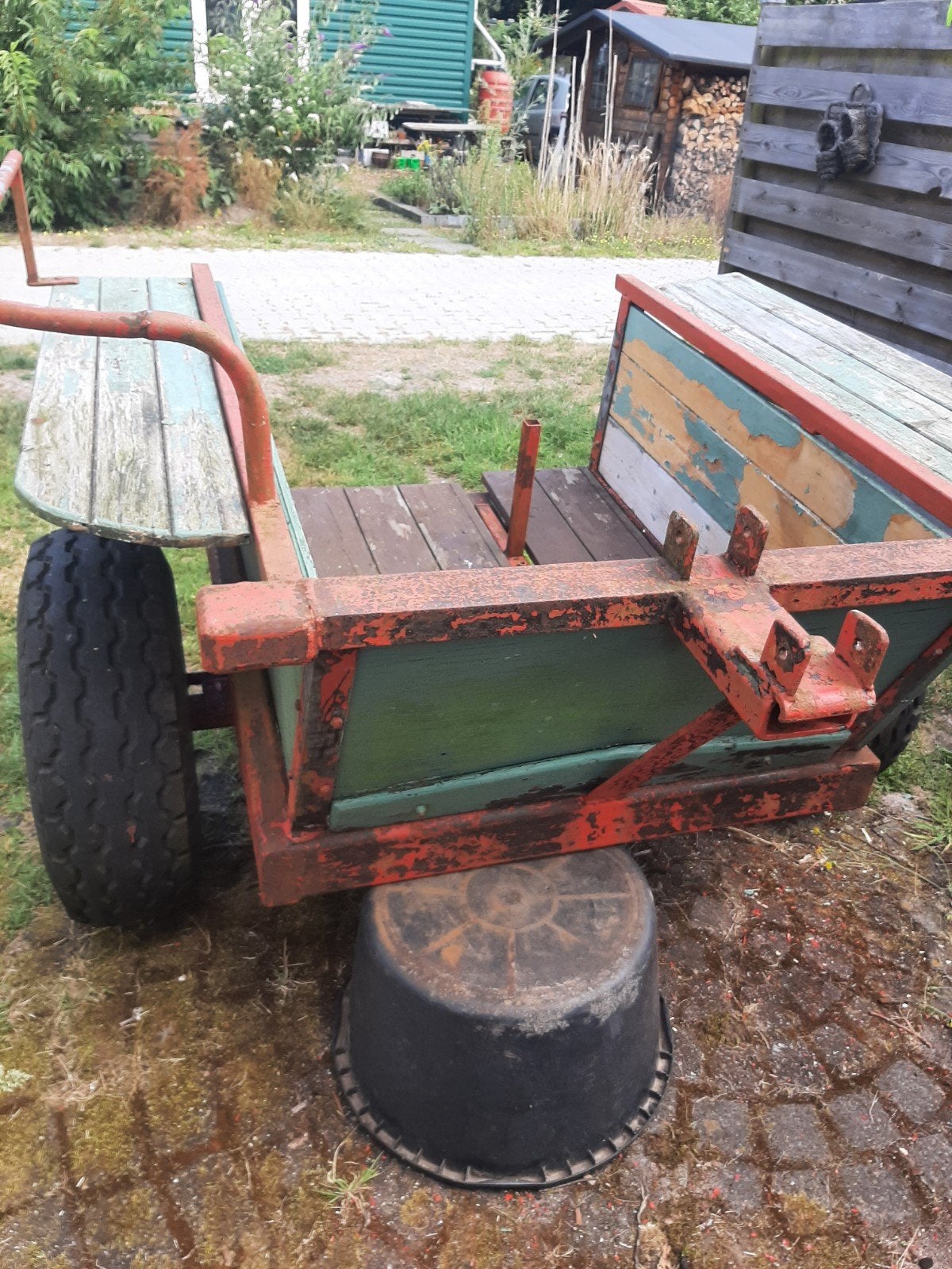 Robuuste aanhanger met houten laadbak en trekhaak, Fietsen en Brommers, Ophalen of Verzenden