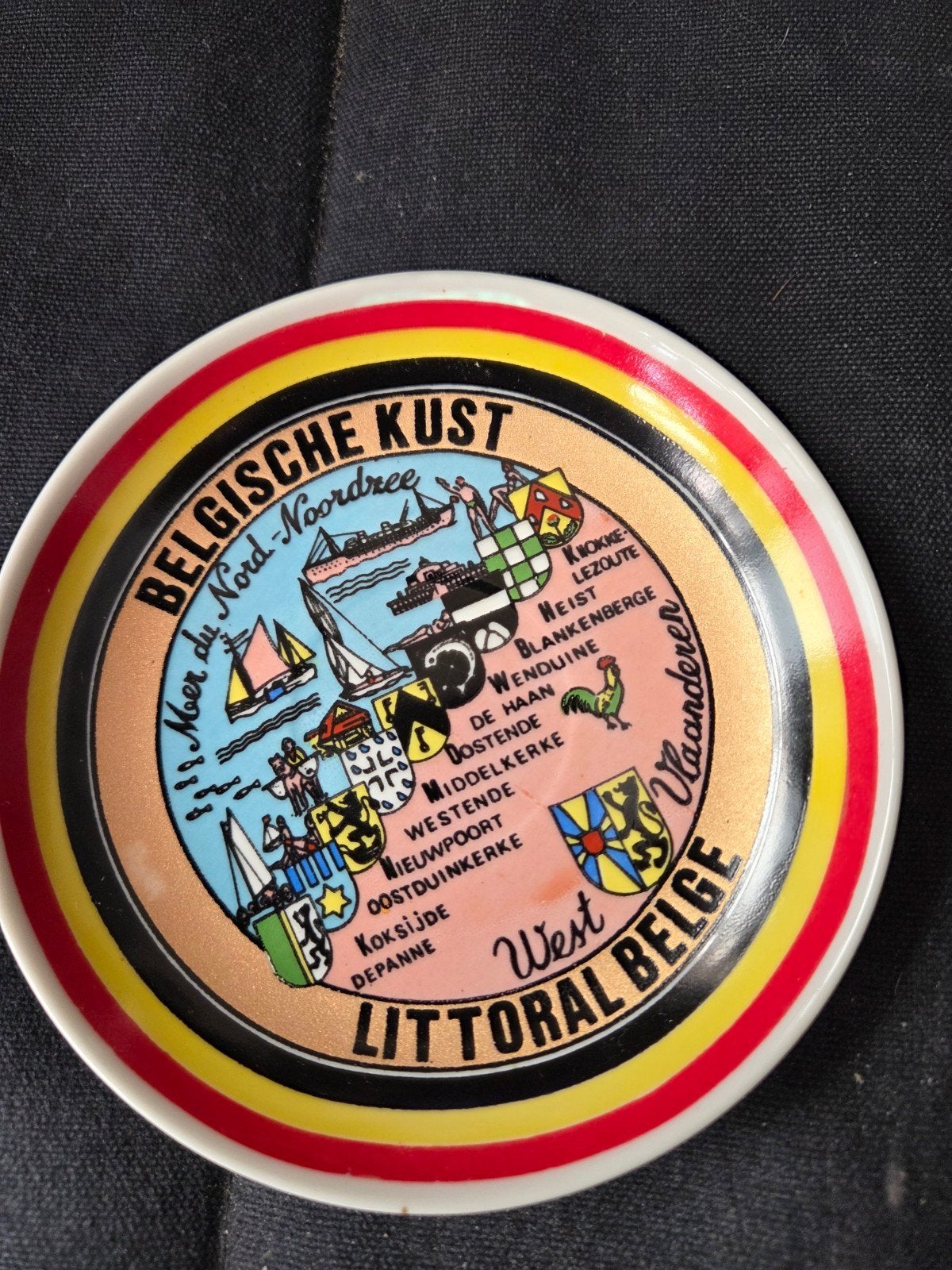 Decoratieve schoteltjes 12 stuks Belgische Kust souvenir, Ophalen of Verzenden