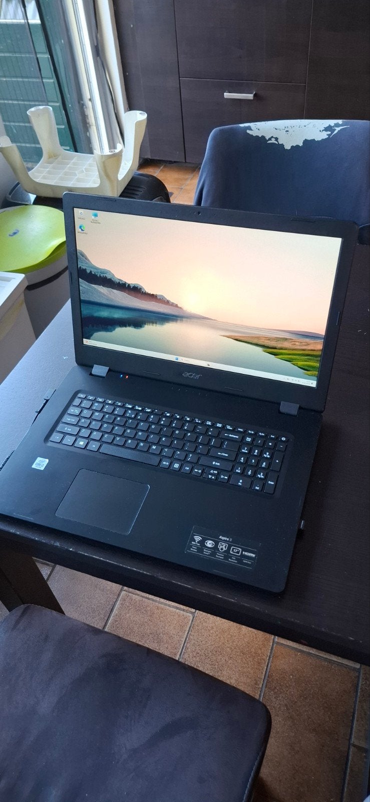 Acer Aspire 3 Laptop - Intel Core i3, 8GB RAM, 17 inch, Ophalen, Gebruikt, 2 tot 3 Ghz, Qwerty