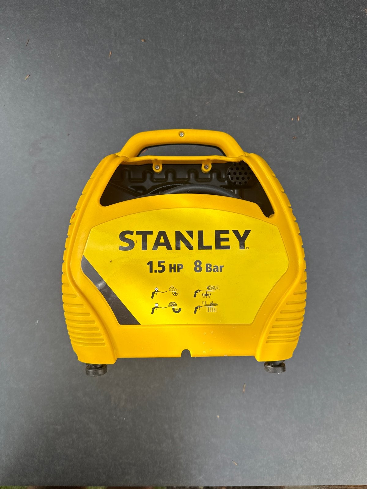 Stanley Luchtcompressor 1.5 PK 8 Bar, Doe-het-zelf en Verbouw, 6 tot 10 bar, Ophalen of Verzenden, Zo goed als nieuw, Minder dan 200 liter/min