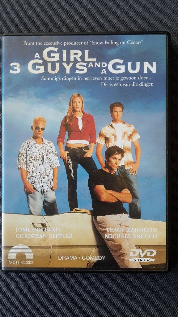 DVD A Girl, 3 Guys And A Gun, Vanaf 12 jaar, Ophalen of Verzenden, Zo goed als nieuw, Overige genres