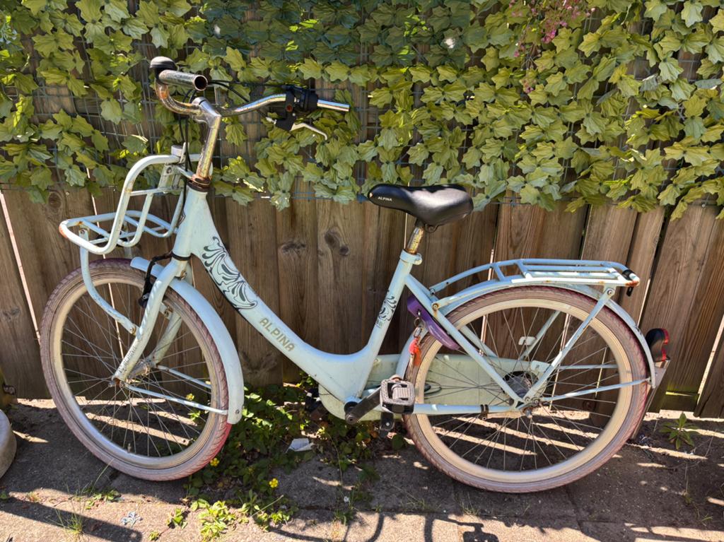 Meisjesfiets 24 inch opknapper, Ophalen, Gebruikt, 24 inch, Versnellingen