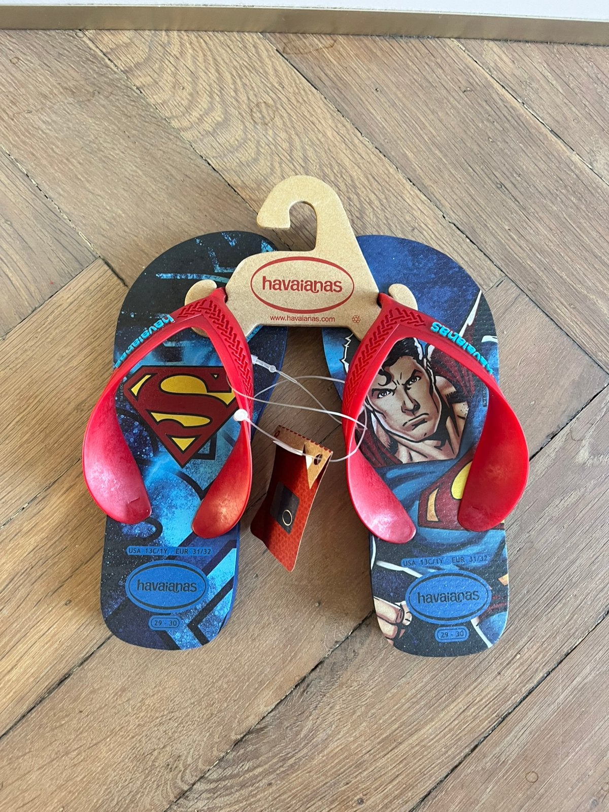 Havaianas 31 32 superman teenslippers slippers blauw rood, Ophalen of Verzenden, Nieuw, Overige typen