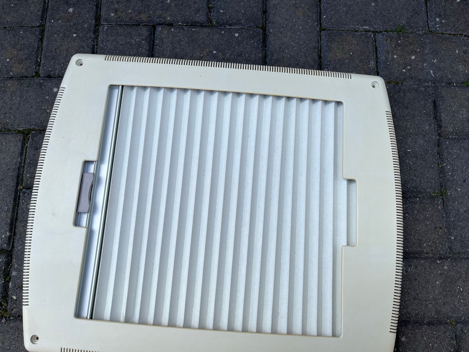 Remis onderkader voor camper of caravan, Ophalen, Gebruikt