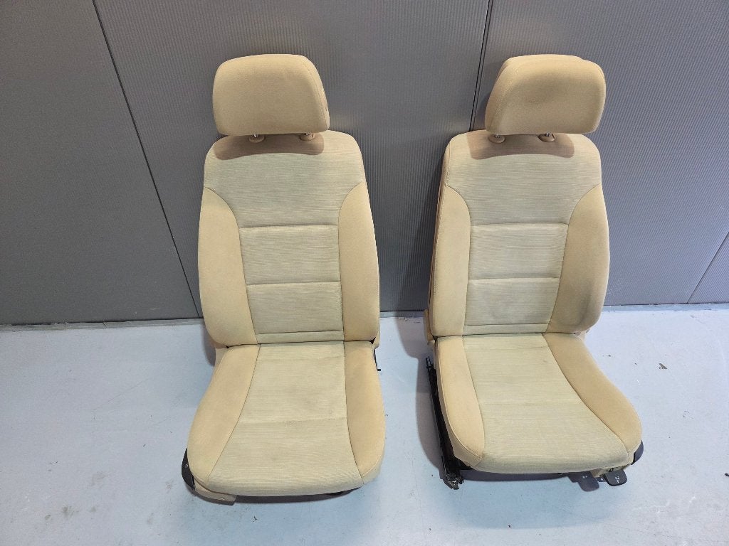 BMW E61 2008 525i 523i 520i stoelen stof beige touring, Auto-onderdelen, Interieur en Bekleding, Ophalen, Gebruikt, BMW