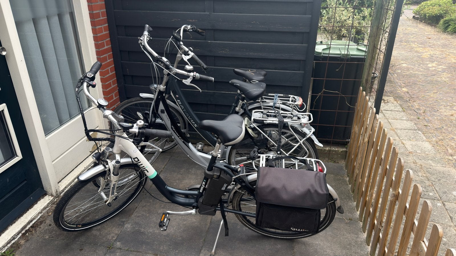 3 defecte elektrische fietsen: opknappers, Ophalen, Gebruikt