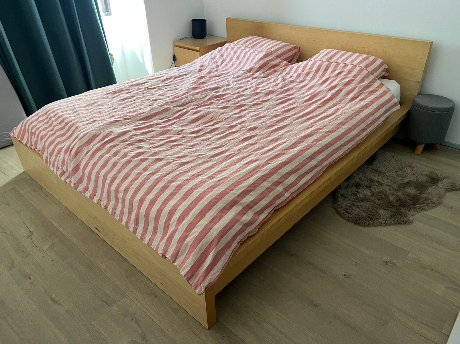 Extra lang bed! Malm, Ikea. 180x220cm, Huis en Inrichting, Slaapkamer | Bedden, Ophalen, Beige, Tweepersoons, 180 cm