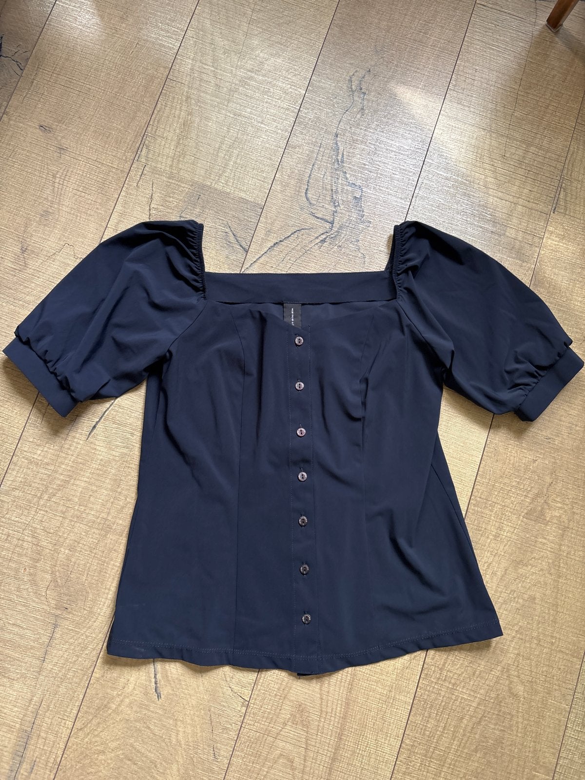 Jane Lushka donkerblauwe travelstof top met pofmouwtjes, M, Maat 38/40 (M), Zo goed als nieuw, Korte mouw, Verzenden