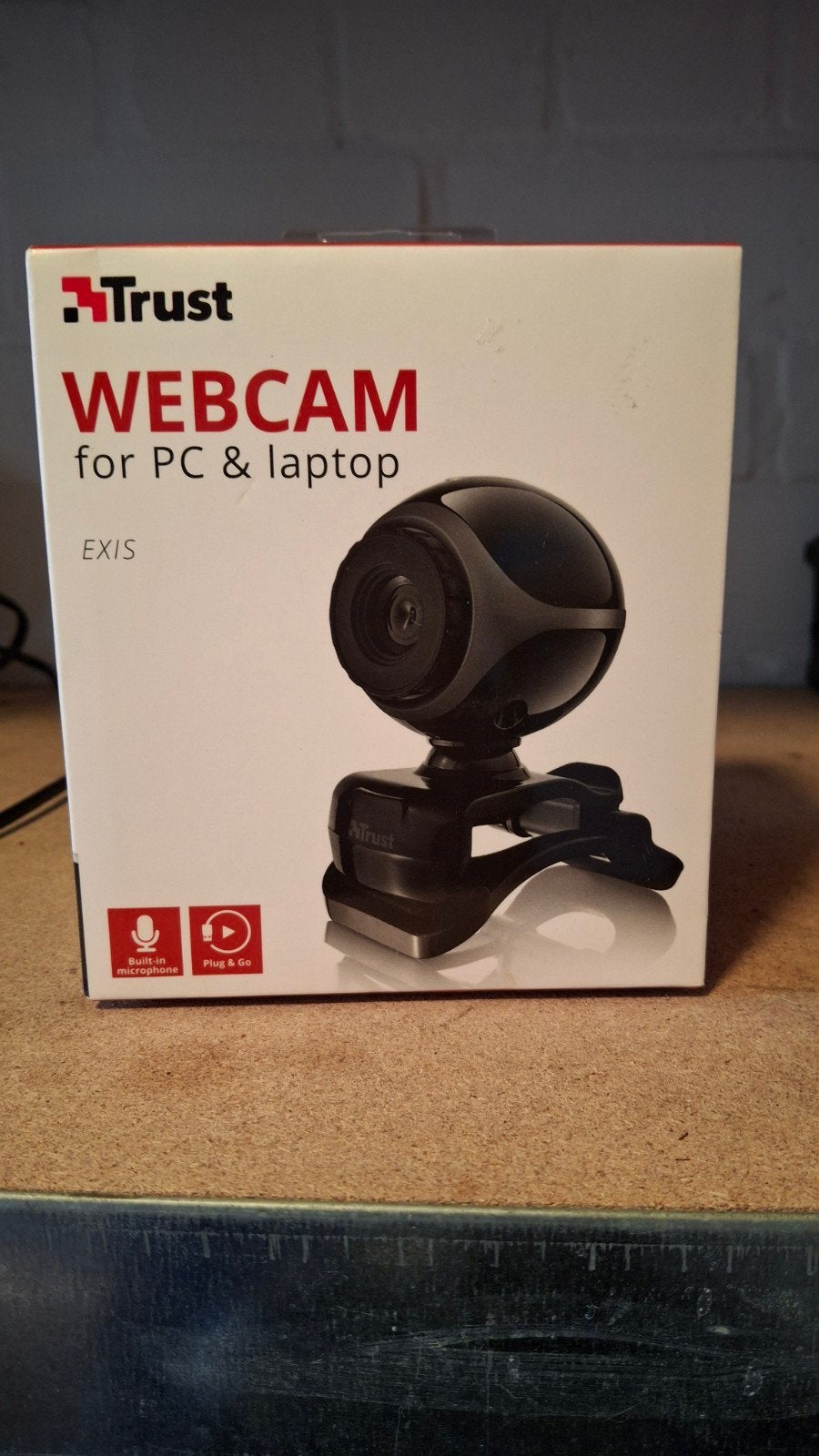 Trust Webcam voor PC & laptop - Nieuw in doos, Computers en Software, Nieuw, Ophalen of Verzenden, Trust, Monitorclip