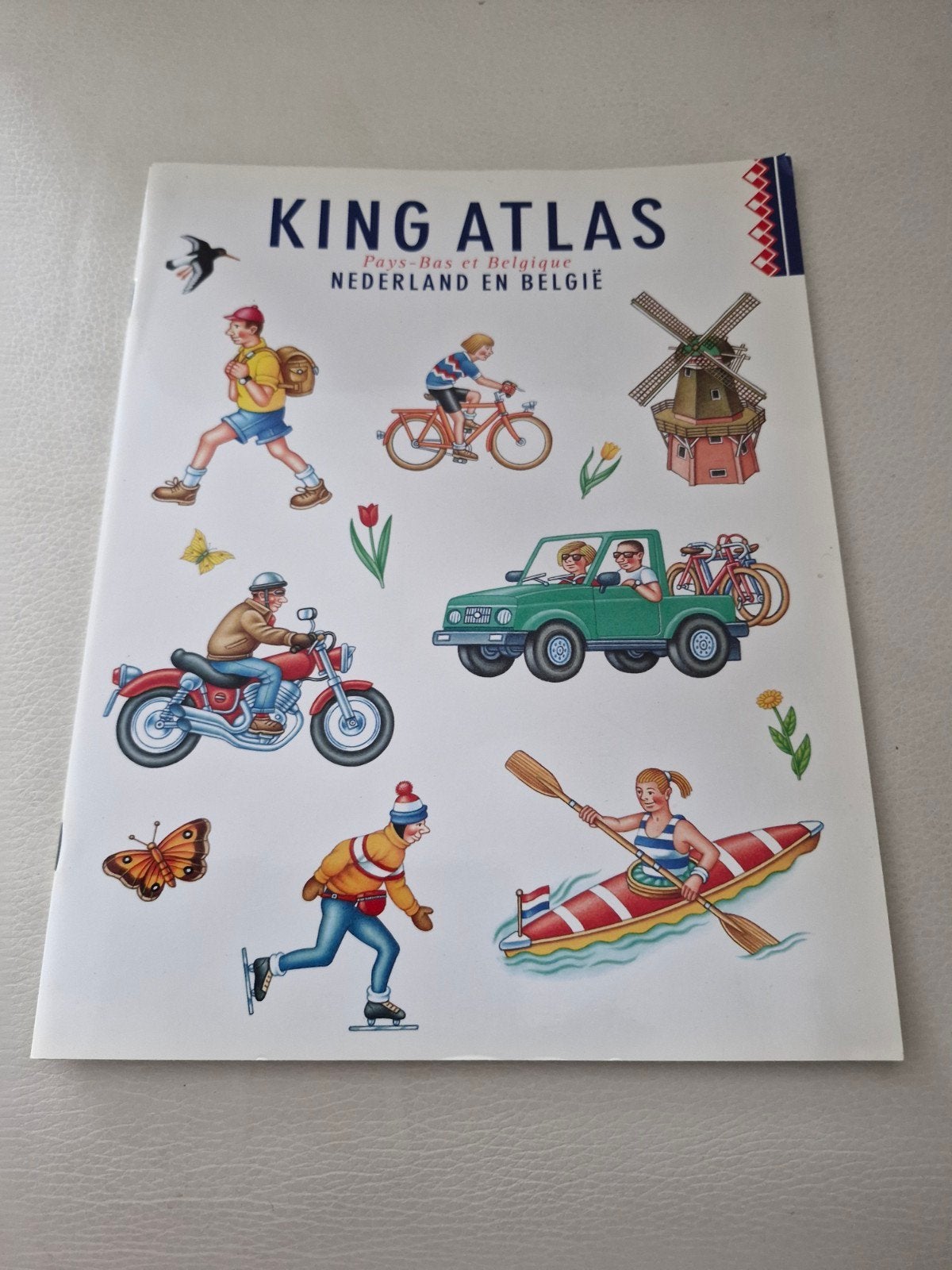 King Atlas Nederland en Belgi&e - Landkaart/Atlas, Boeken, Atlassen en Landkaarten, Gelezen, Overige atlassen, Directie Tonnema BV, Sneek