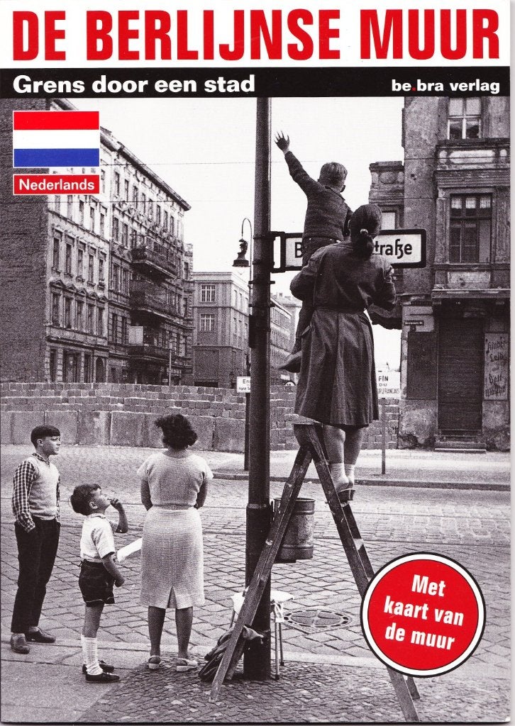 A23 Boek De berlijnse muur grens door de stad 2008, Ophalen of Verzenden, Zo goed als nieuw