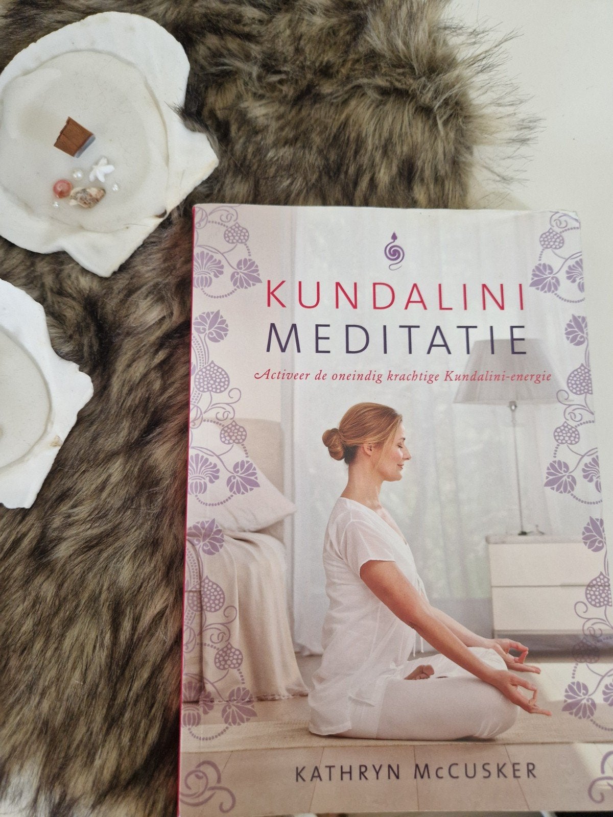 Kundalini Meditatie Activeer je Kundalini-energie 97890453, Boeken, Gelezen, Meditatie of Yoga, Kathryn mccusker, Ophalen of Verzenden
