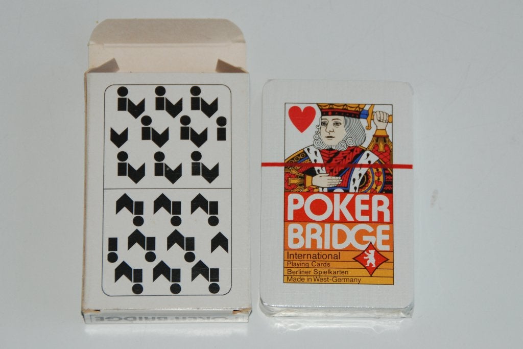 Nieuwe Berliner Poker Bridge speelkaarten, Verzamelen, Verzenden, Nieuw, Speelkaart(en)