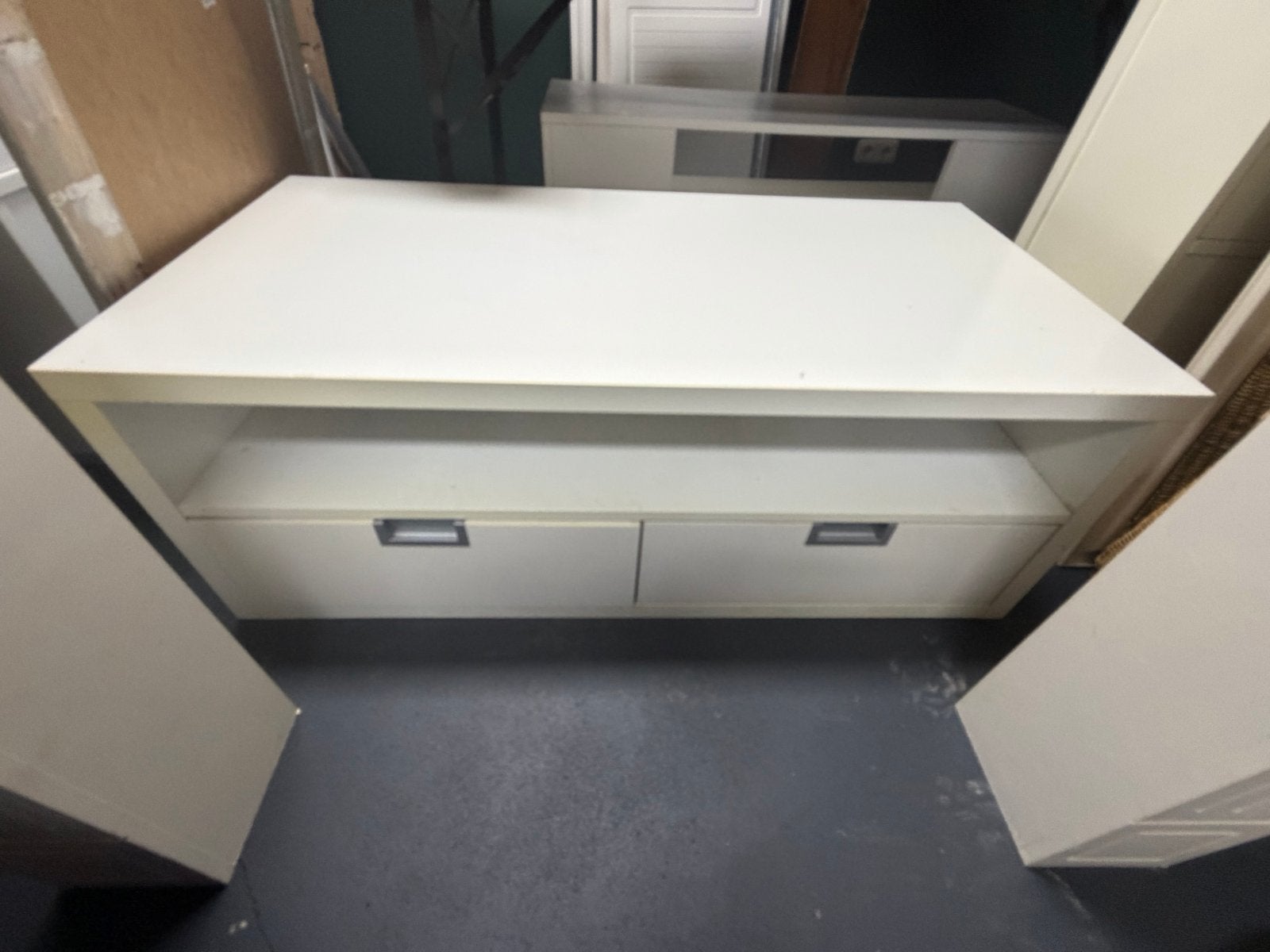 Tv kast, Ophalen, Gebruikt, 25 tot 50 cm, Minder dan 100 cm