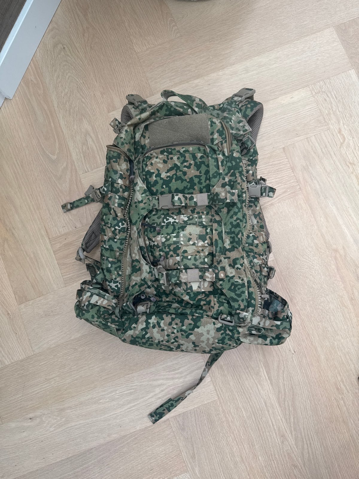 Defensie tas (als nieuw) - nfp, Verzamelen, Militaria | Algemeen, Verzenden, Overige soorten, Overige gebieden, Overige typen