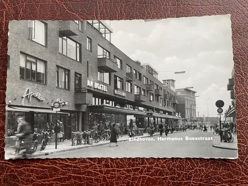 ansichtkaart van Eindhoven , Hermanus Boexstraat., Verzenden, 1960 tot 1980, Noord-Brabant