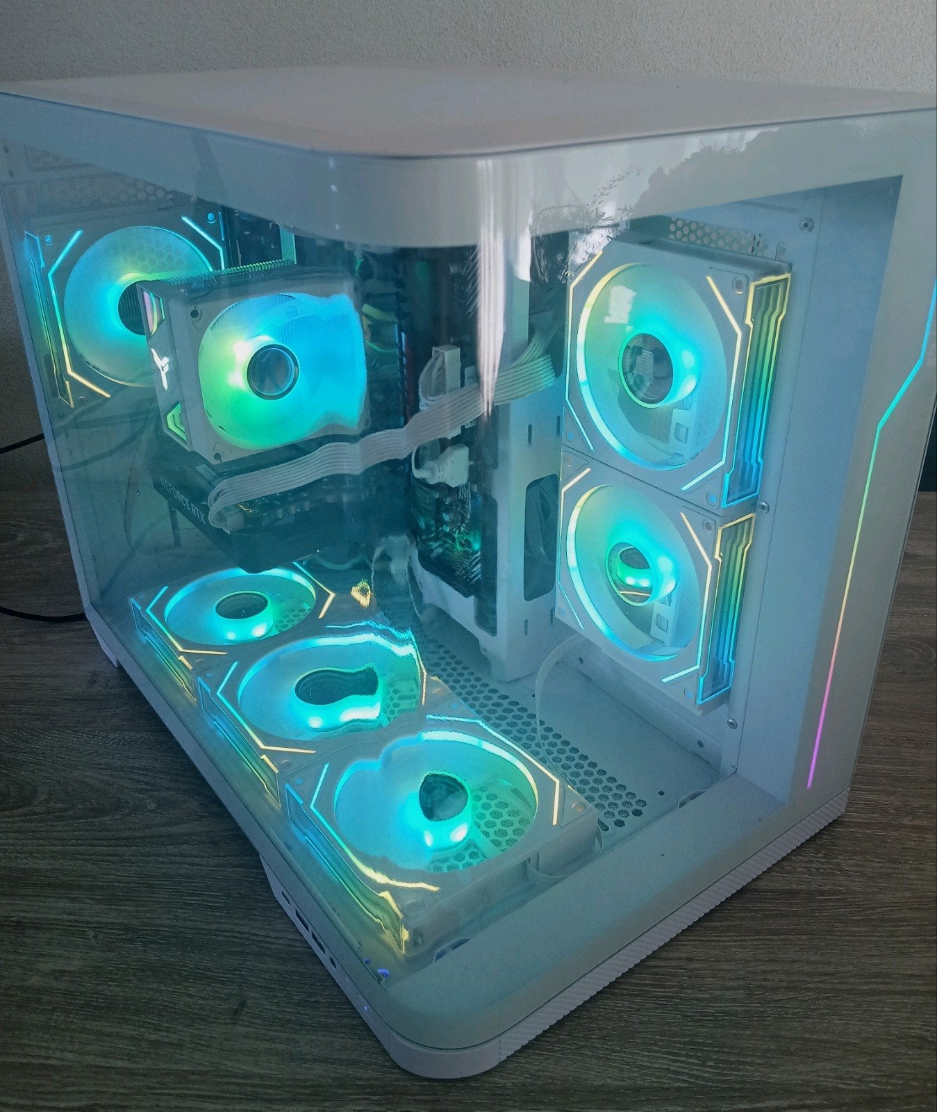 Game pc - Ryzen 7 5700x - RTX 4060 - 32 gb ram - 1TB ssd, Computers en Software, Desktop Pc's, Ophalen, Zo goed als nieuw, 4 Ghz of meer