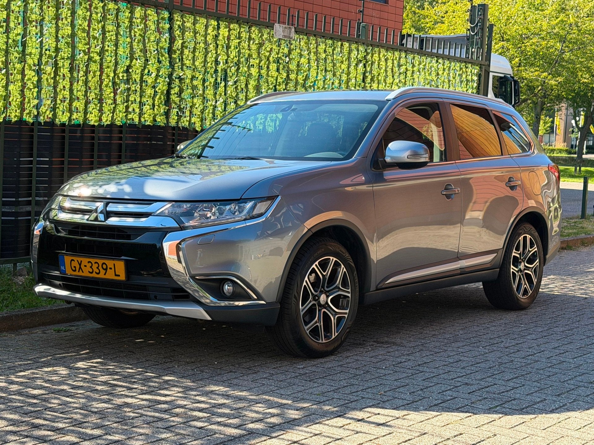 Mitsubishi Outlander 2.0 Instyle 2015 7 PERS|CAMERA|LED|NAP, Auto's, 4 cilinders, 150 pk, 1435 kg, 7 stoelen