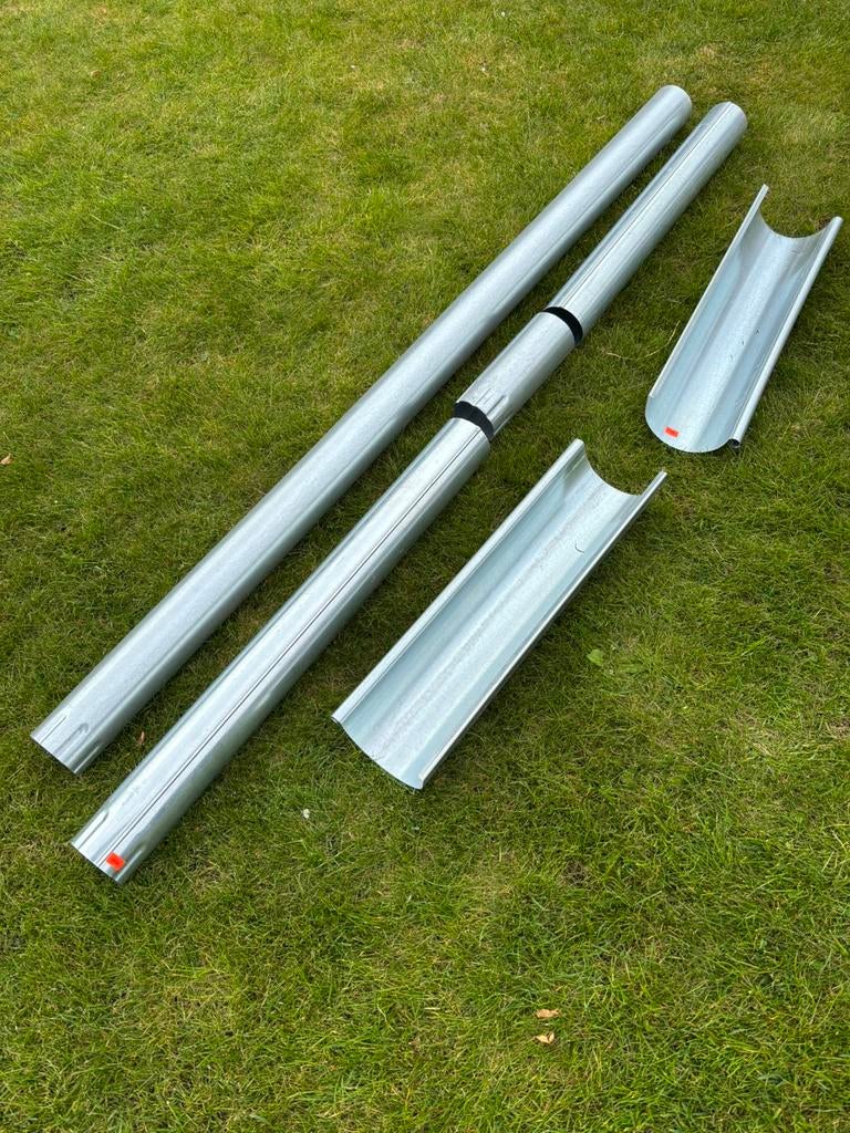 Stukken Regenpijp en dakgoot, Doe-het-zelf en Verbouw, Buizen en Afvoer, Ophalen, Zo goed als nieuw, Zink, Minder dan 2 meter