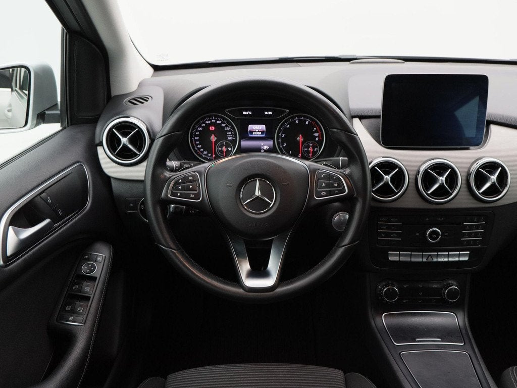 Mercedes-Benz B-klasse 250 Ambition Automaat 211 Pk | Camera, Auto's, Mercedes-Benz, Gebruikt, Euro 6, 4 cilinders, Lichtsensor