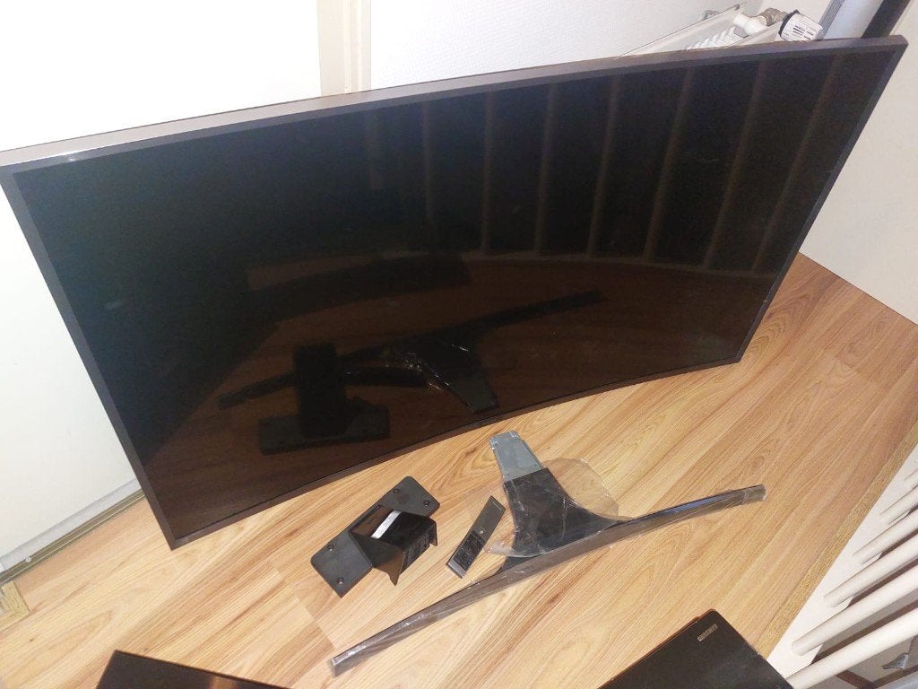 Samsung UE55JU7500 55" Curved 4K TV + Soundbar + Subwoofer, Ophalen, 100 Hz, Samsung, 100 cm of meer