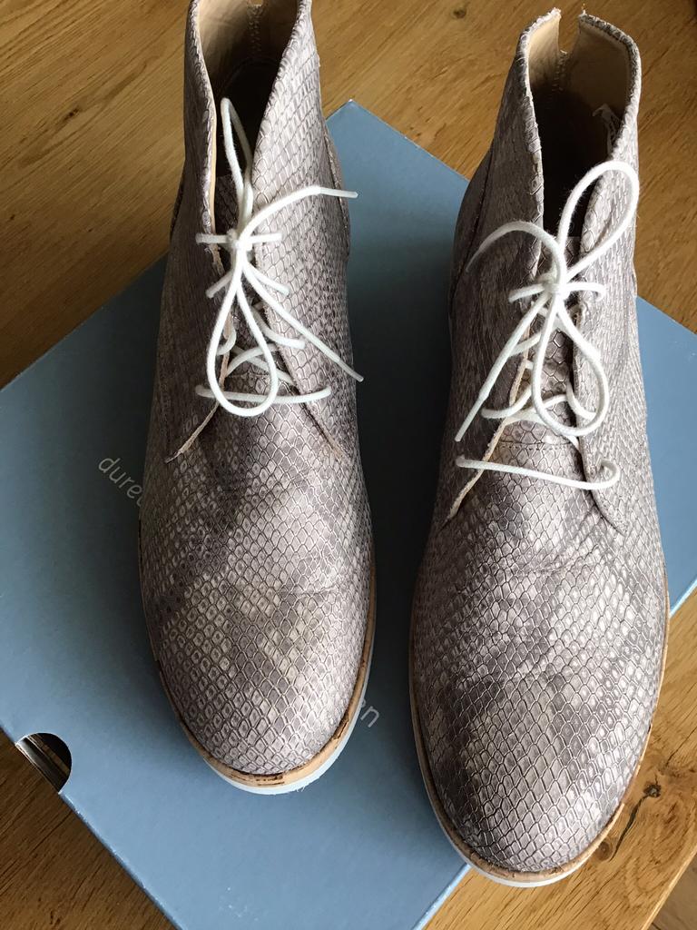 Durea schoenen nieuw mt.6.5 wijdte G, Kleding | Dames, Schoenen, Beige, Overige typen, Nieuw, Ophalen of Verzenden